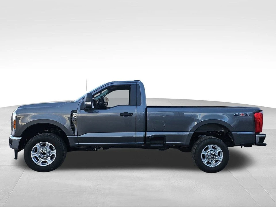 2026 Ford Super Duty 5th Gen - Image 16 of 21