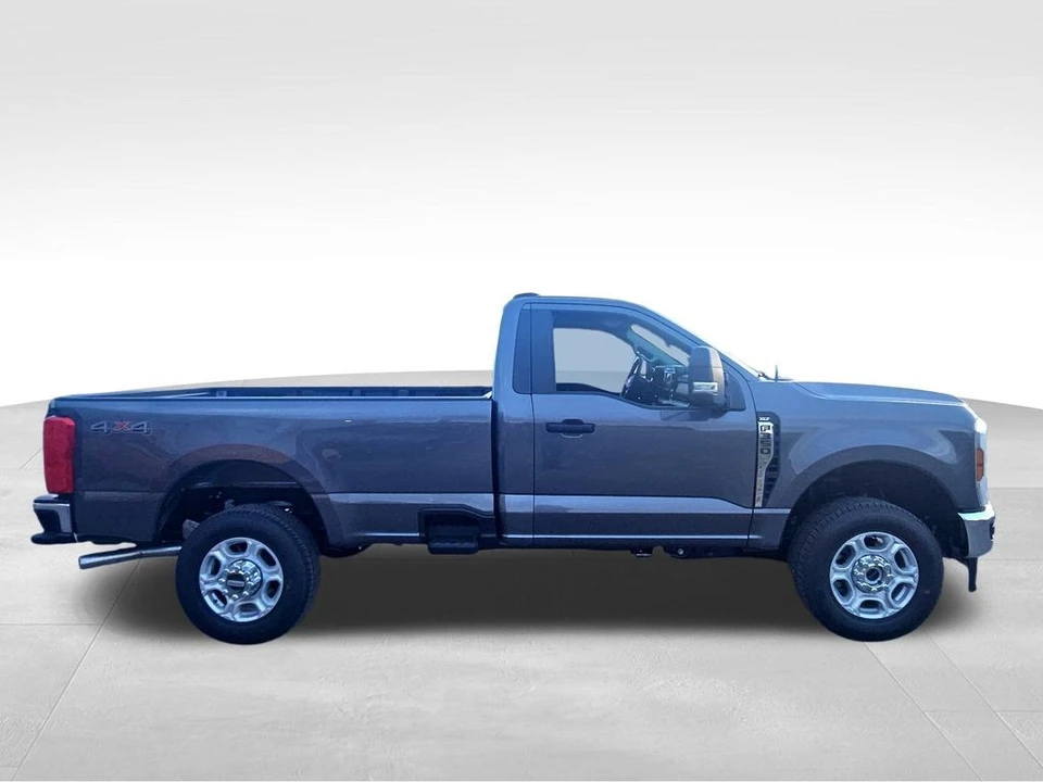 2026 Ford Super Duty 5th Gen - Image 12 of 21