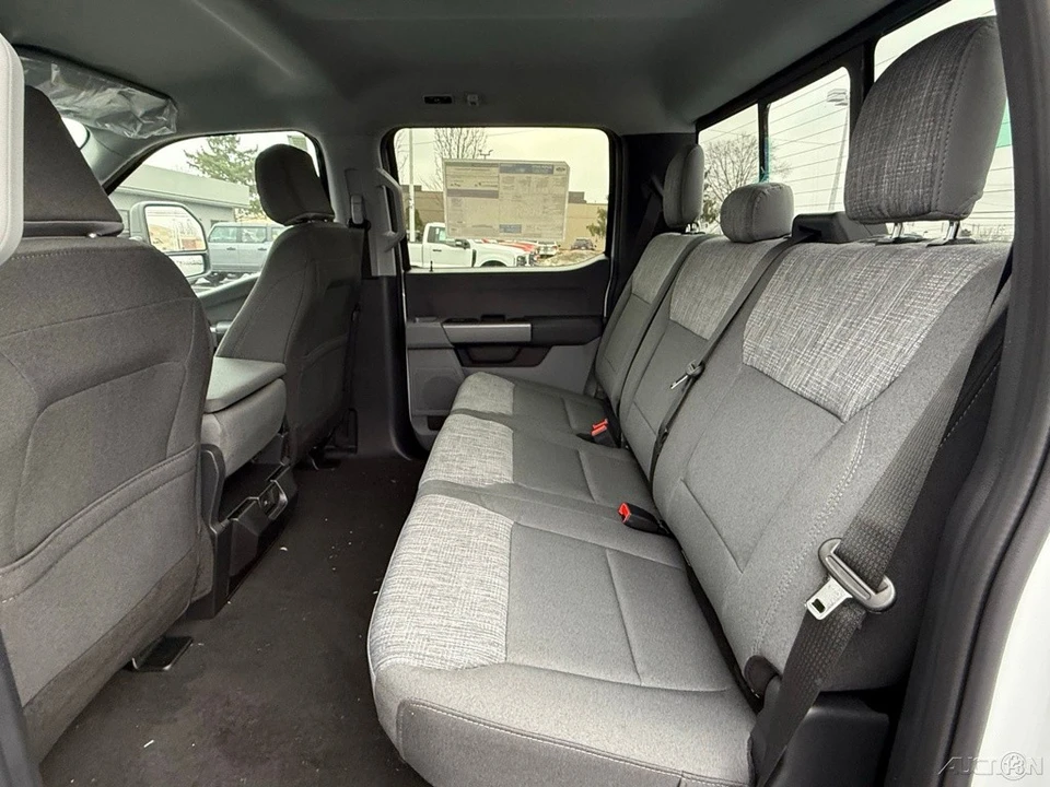 2026 Ford Super Duty 5th Gen - Image 17 of 21
