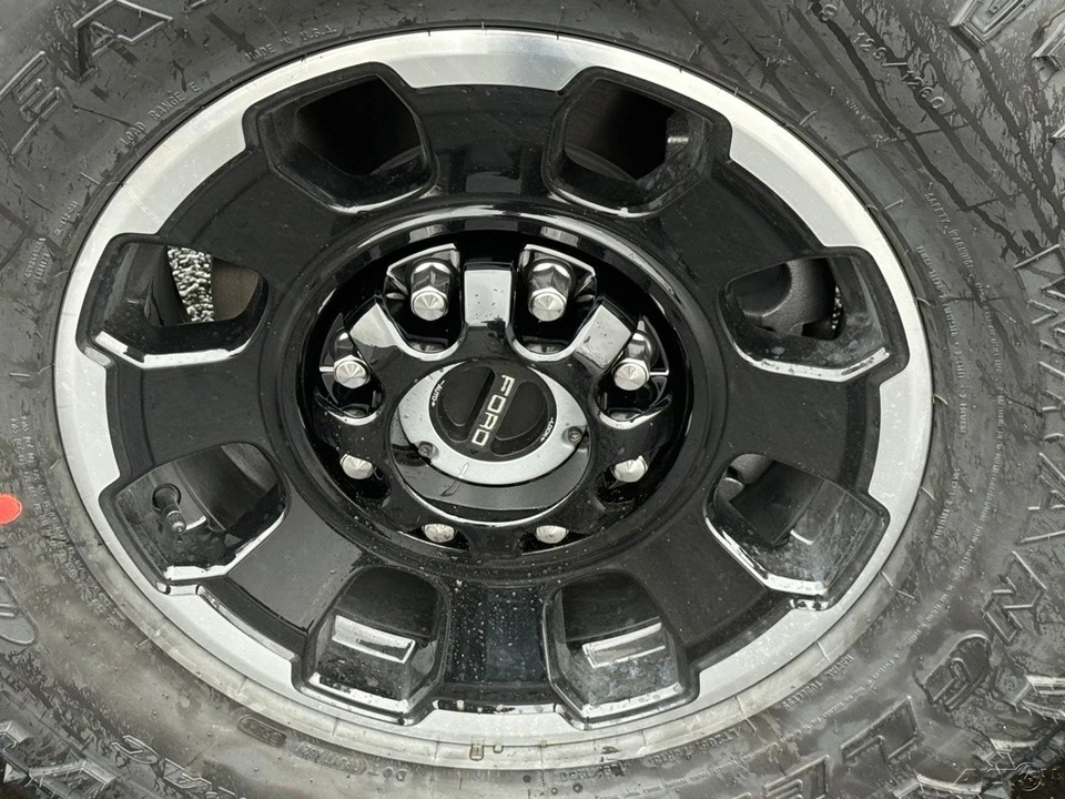 2026 Ford Super Duty 5th Gen - Image 13 of 21