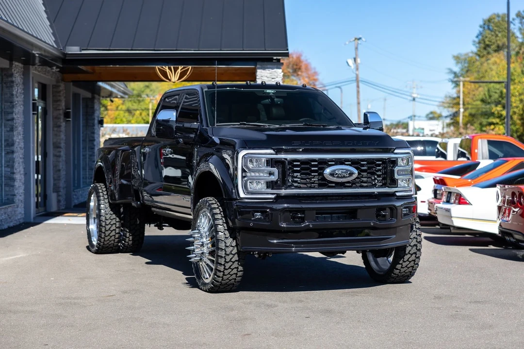 2026 Ford Super Duty 5th Gen - Image 5 of 21