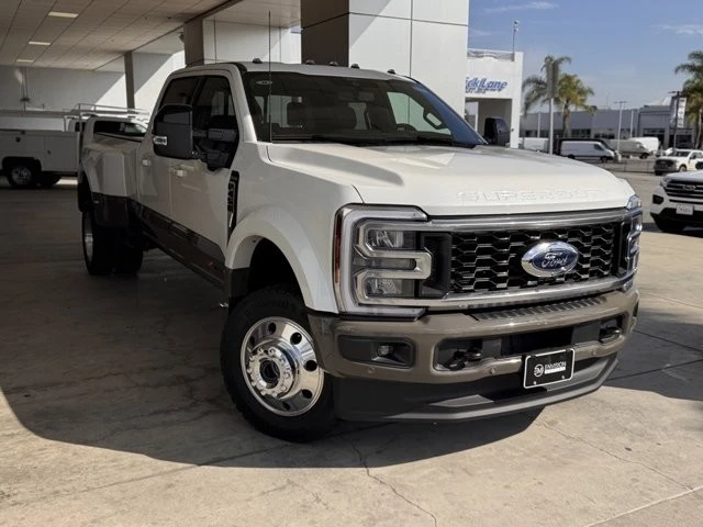 2026 Ford Super Duty 5th Gen - Image 2 of 12