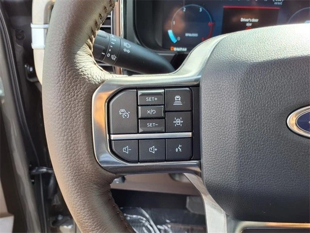 2026 Ford Super Duty 5th Gen - Image 13 of 21