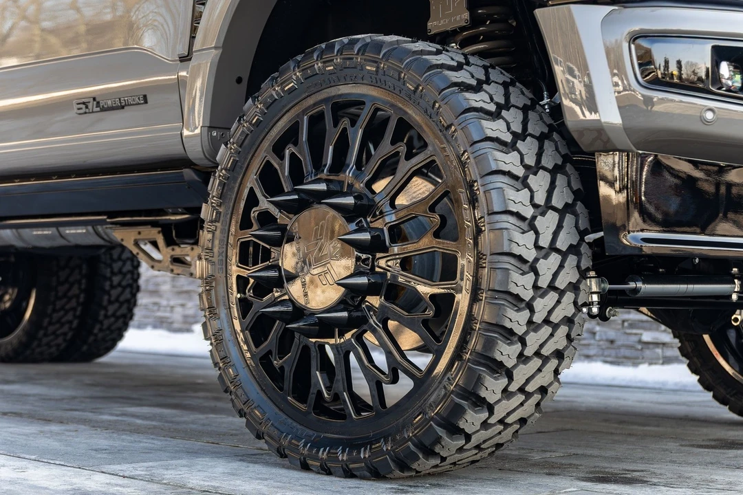 2026 Ford Super Duty 5th Gen - Image 16 of 21
