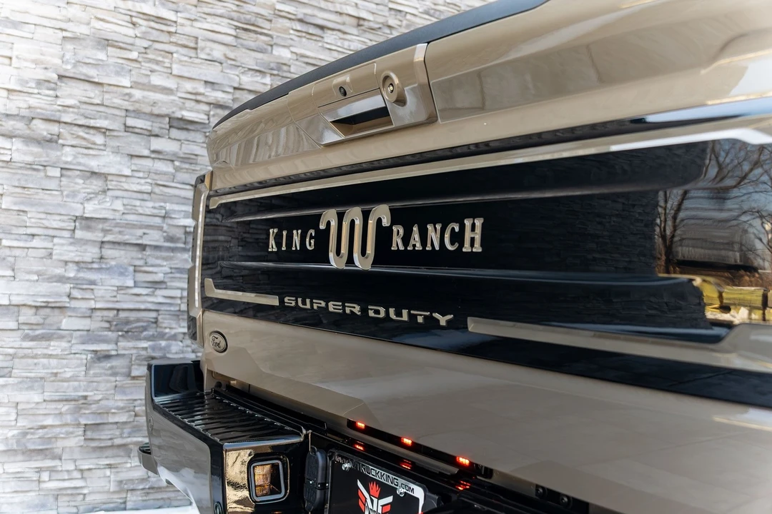 2026 Ford Super Duty 5th Gen - Image 19 of 21