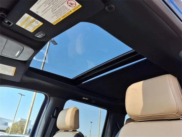 2026 Ford Super Duty 5th Gen - Image 10 of 21