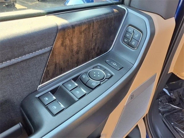 2026 Ford Super Duty 5th Gen - Image 17 of 21