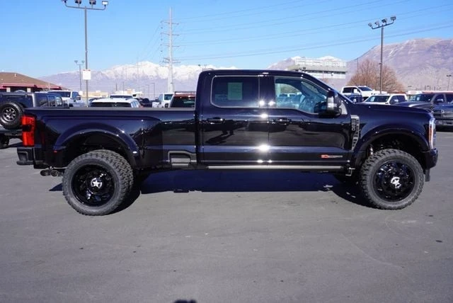 2026 Ford Super Duty 5th Gen - Image 16 of 21