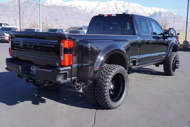 2026 Ford Super Duty 5th Gen - Image 14 of 21