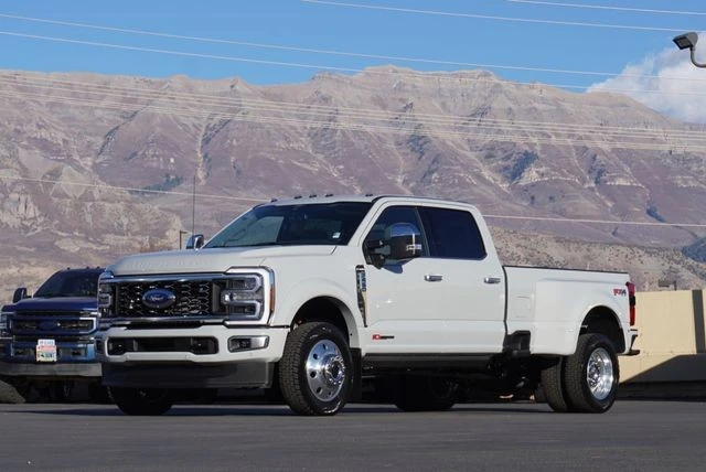 2026 Ford Super Duty 5th Gen - Image 2 of 21