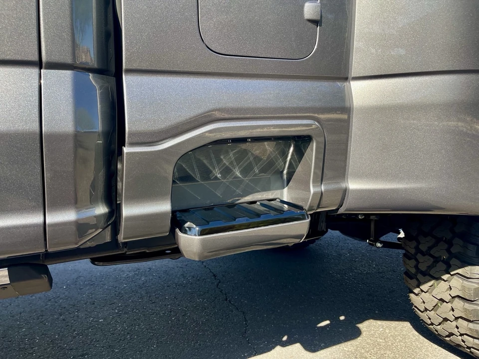 2026 Ford Super Duty 5th Gen - Image 16 of 21