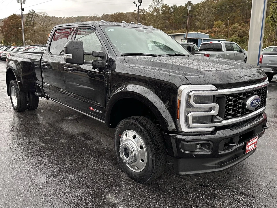 2026 Ford Super Duty 5th Gen - Image 4 of 21