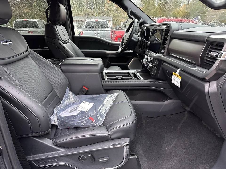 2026 Ford Super Duty 5th Gen - Image 16 of 21
