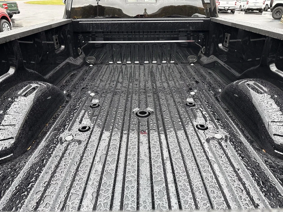 2026 Ford Super Duty 5th Gen - Image 9 of 21