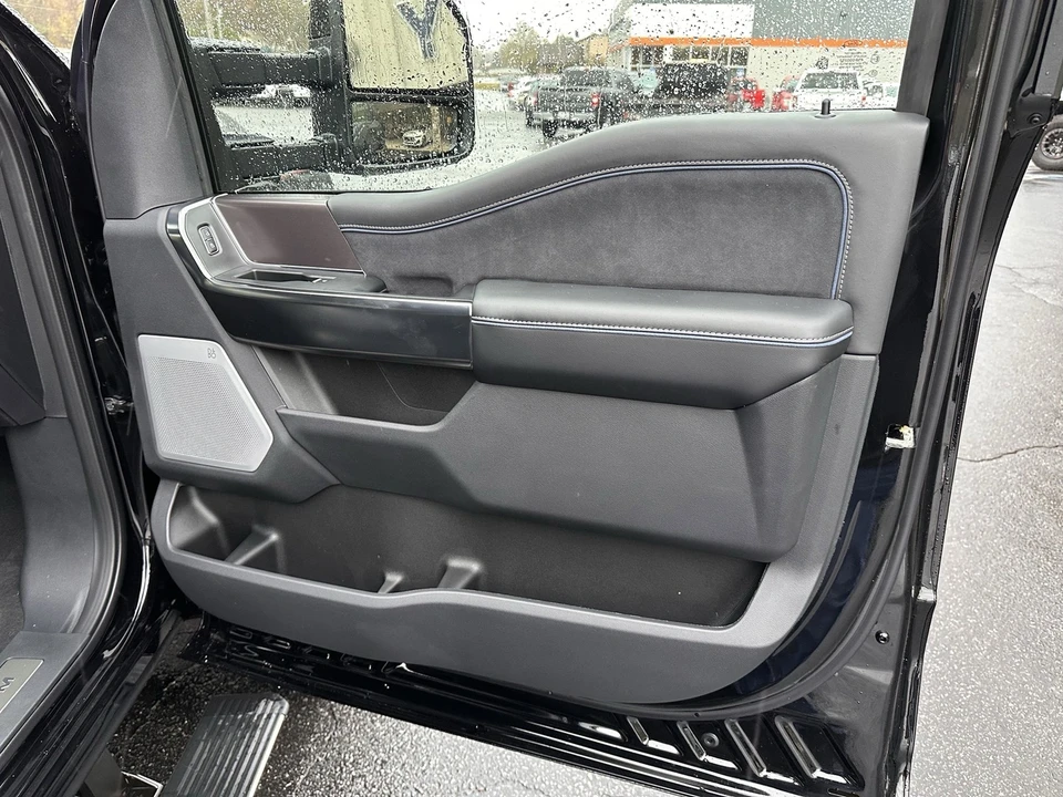 2026 Ford Super Duty 5th Gen - Image 15 of 21
