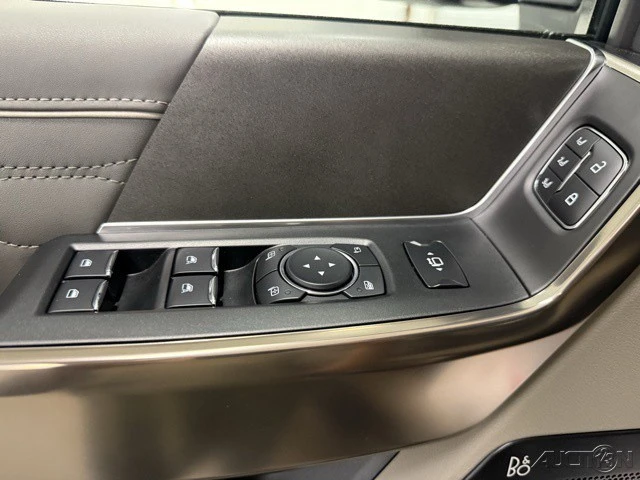 2026 Ford Super Duty 5th Gen - Image 12 of 20