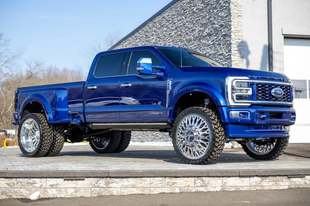 2026 Ford Super Duty 5th Gen - Image 3 of 21