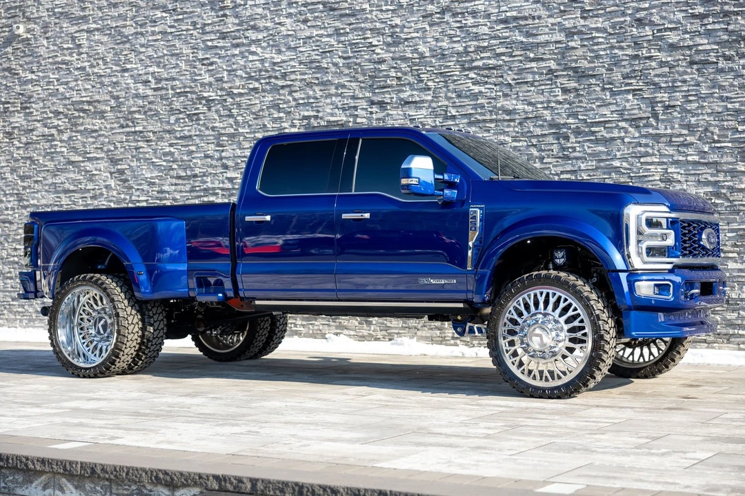 2026 Ford Super Duty 5th Gen - Image 12 of 21