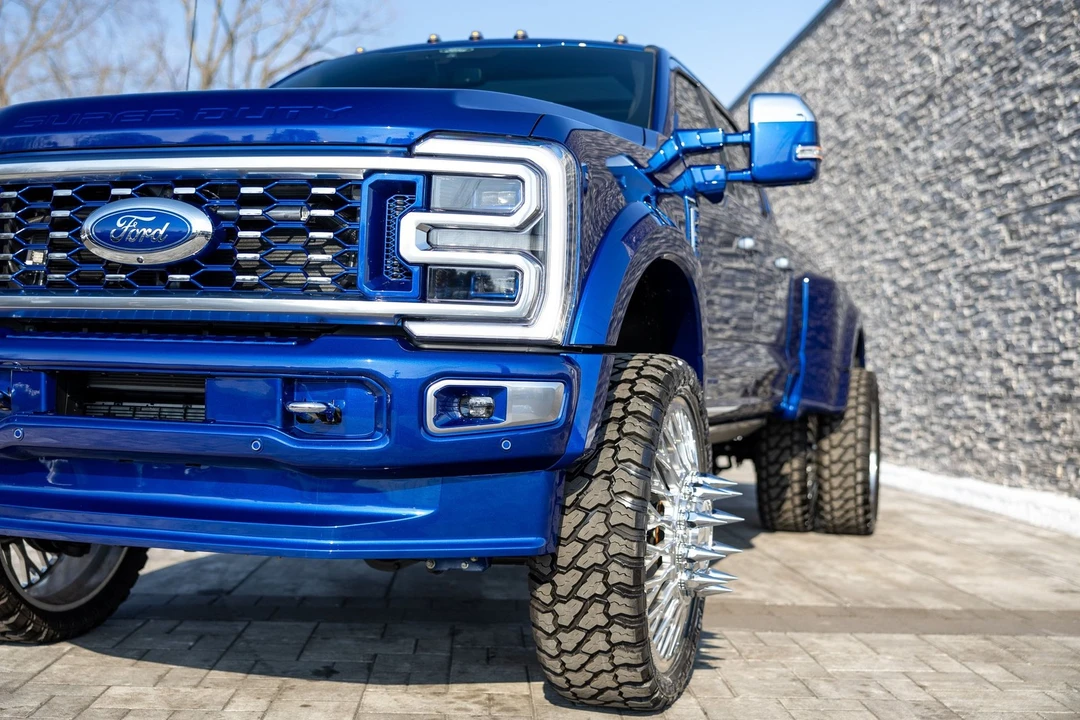 2026 Ford Super Duty 5th Gen - Image 9 of 21