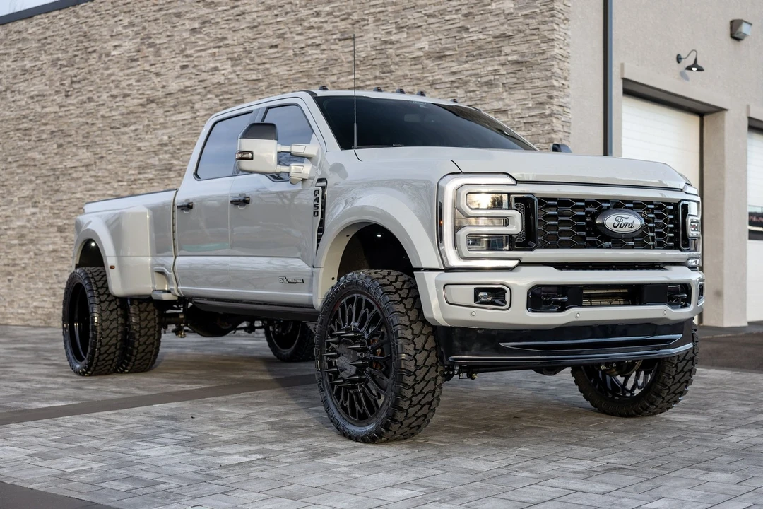 2026 Ford Super Duty 5th Gen - Image 8 of 21