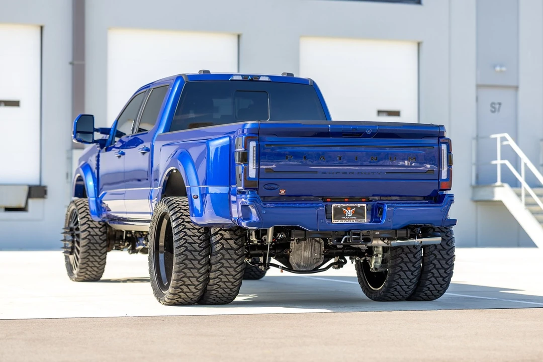 2026 Ford Super Duty 5th Gen - Image 14 of 21