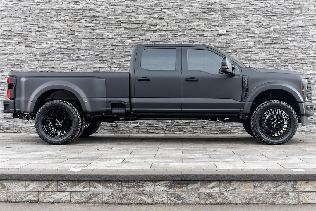 2026 Ford Super Duty 5th Gen - Image 11 of 21