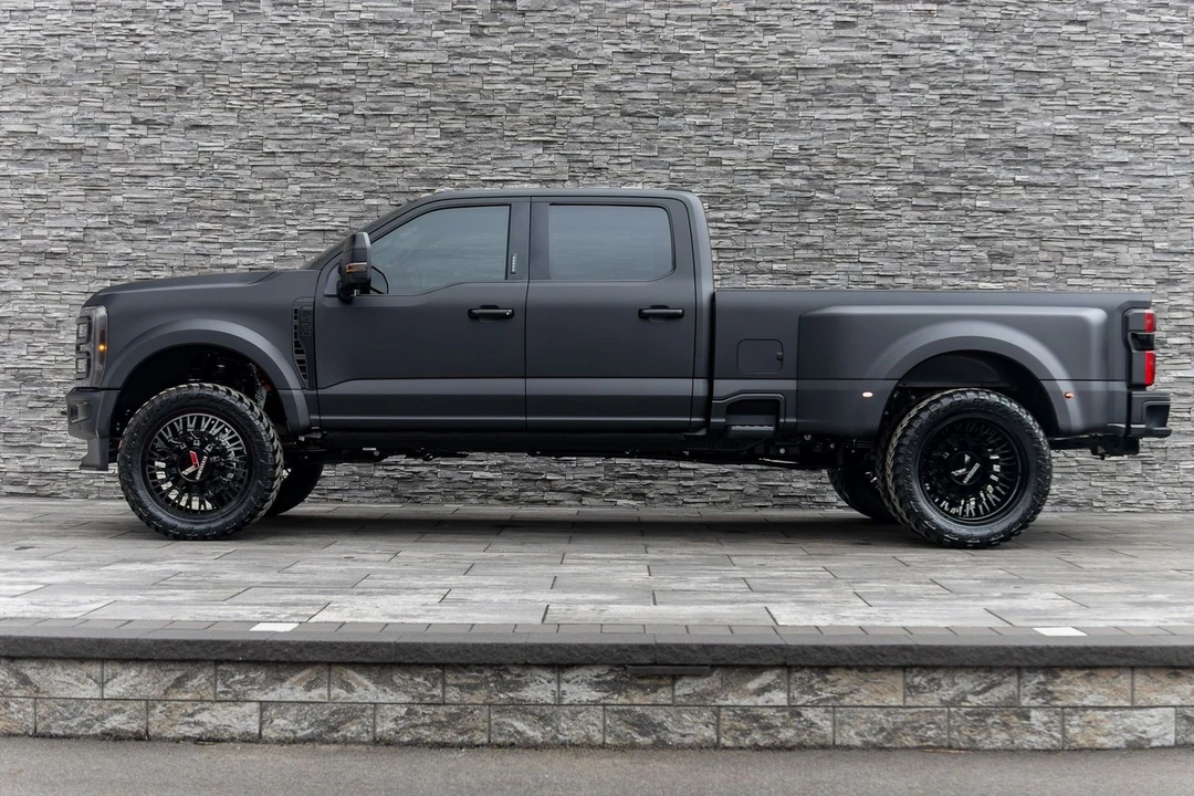 2026 Ford Super Duty 5th Gen - Image 16 of 21