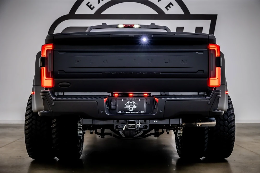 2026 Ford Super Duty 5th Gen - Image 11 of 12