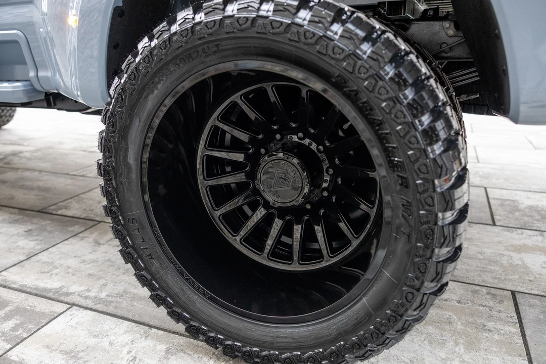 2026 Ford Super Duty 5th Gen - Image 20 of 21