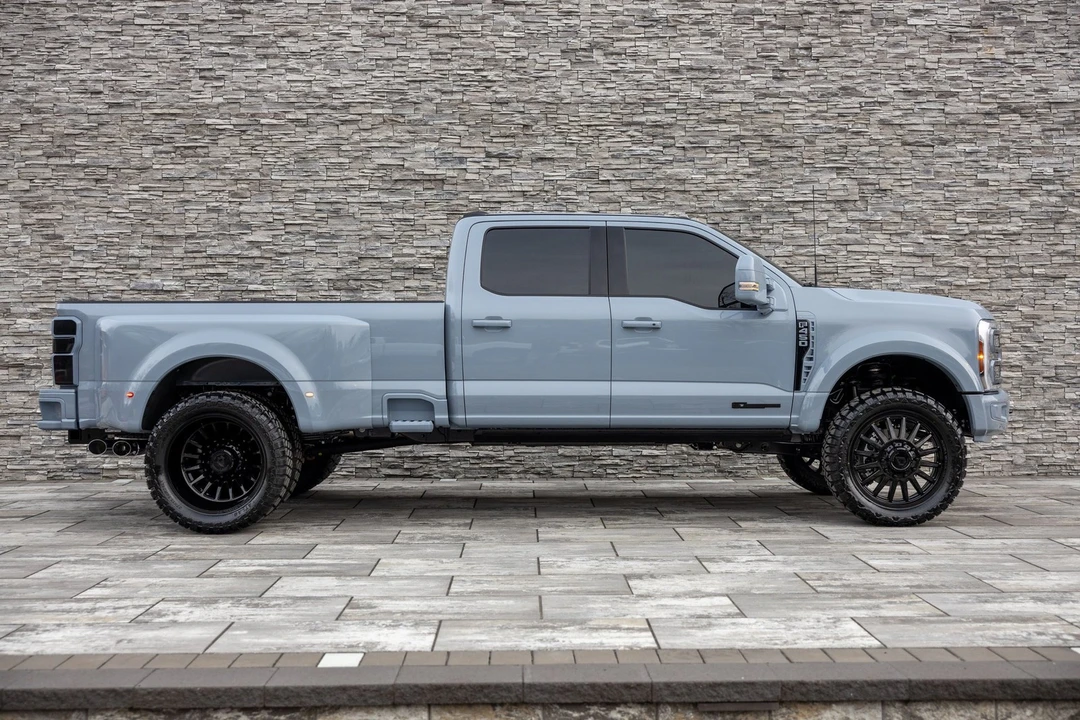 2026 Ford Super Duty 5th Gen - Image 12 of 21