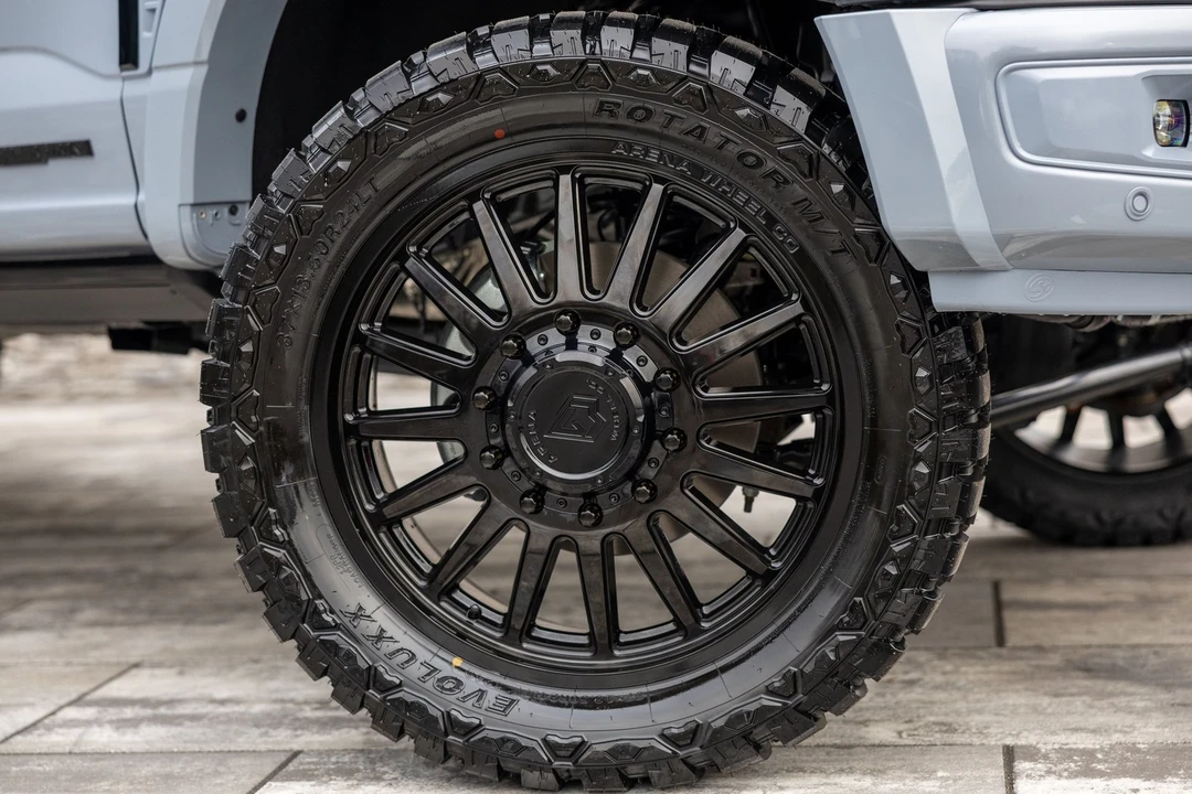 2026 Ford Super Duty 5th Gen - Image 3 of 21
