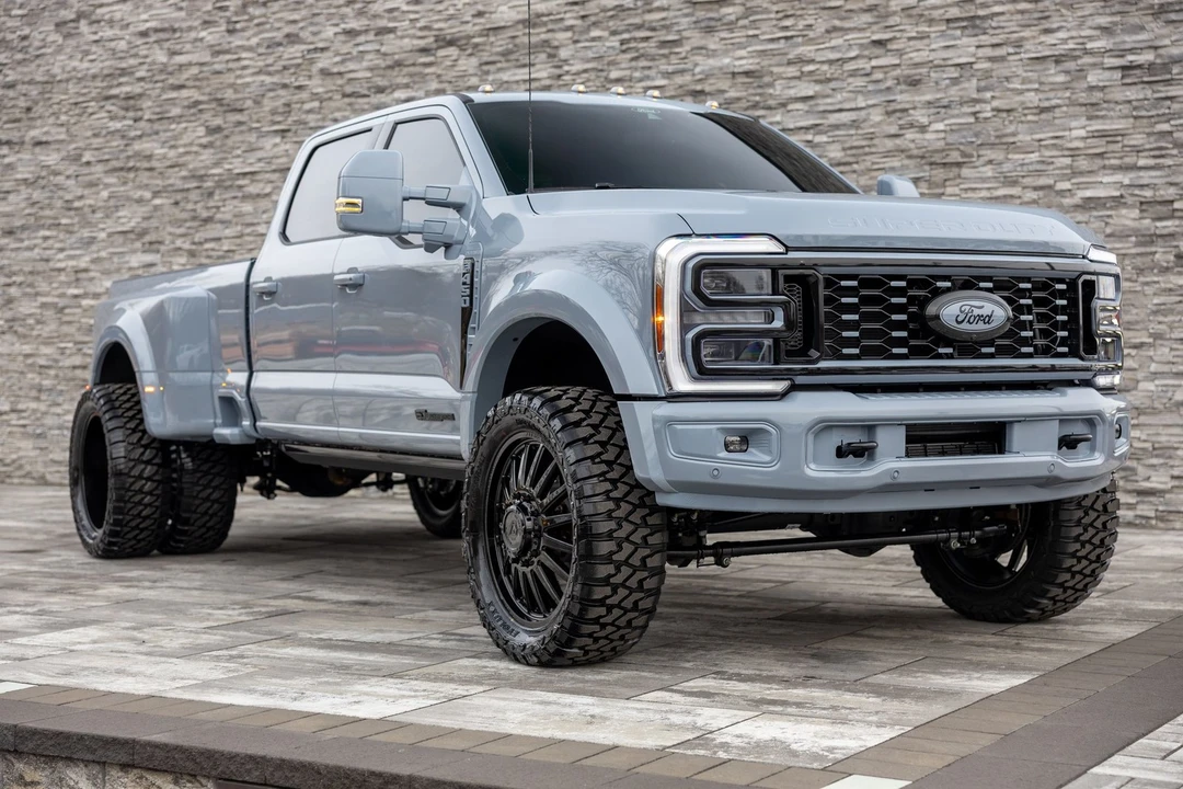 2026 Ford Super Duty 5th Gen - Image 10 of 21