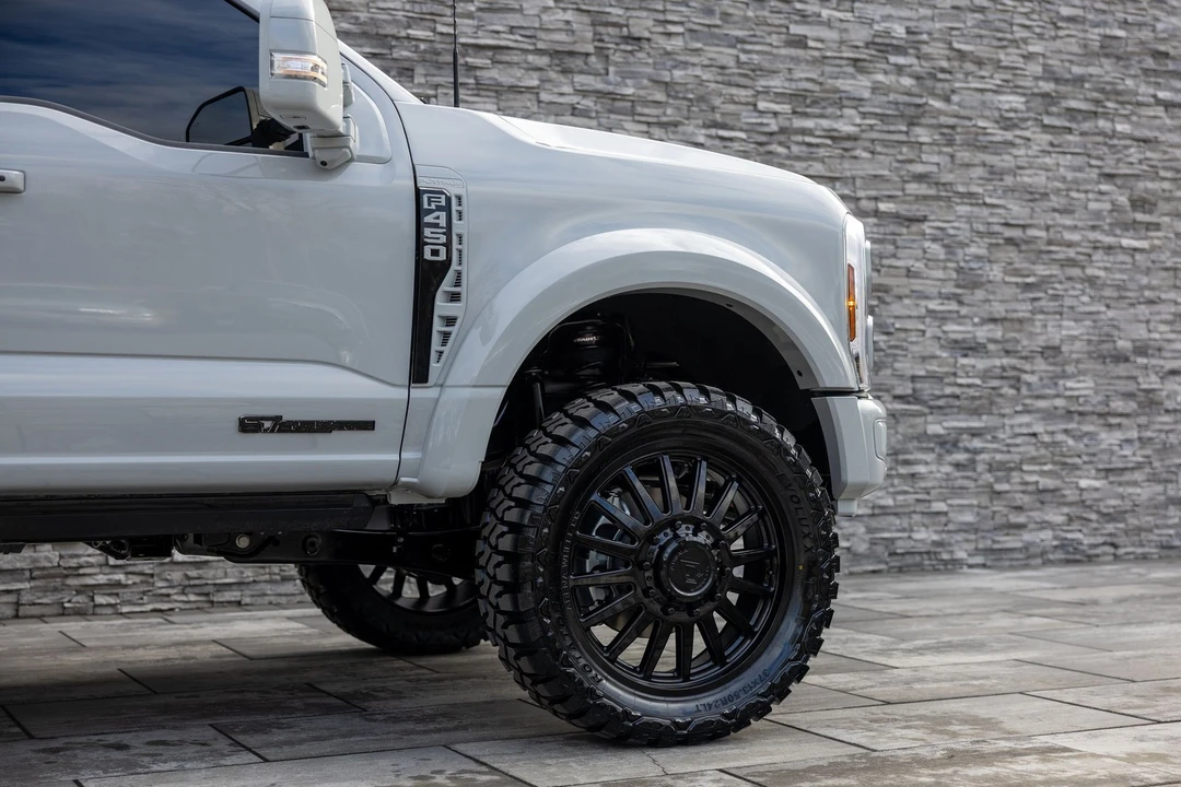 2026 Ford Super Duty 5th Gen - Image 12 of 21