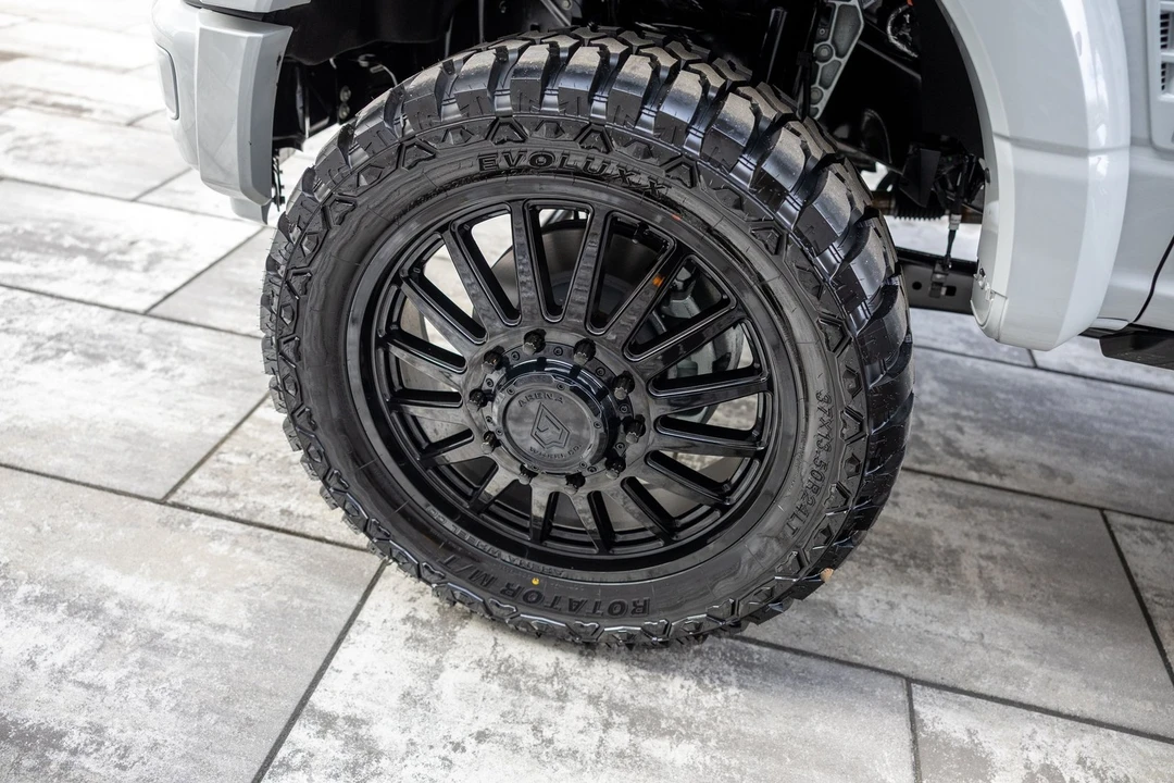 2026 Ford Super Duty 5th Gen - Image 20 of 21