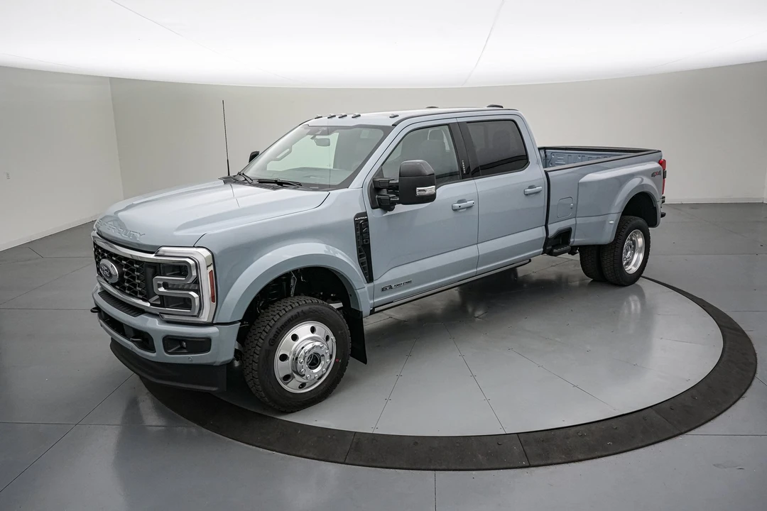 2026 Ford Super Duty 5th Gen - Image 10 of 31
