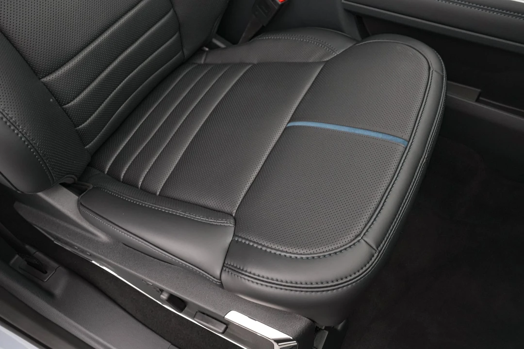 2026 Ford Super Duty 5th Gen - Image 30 of 31
