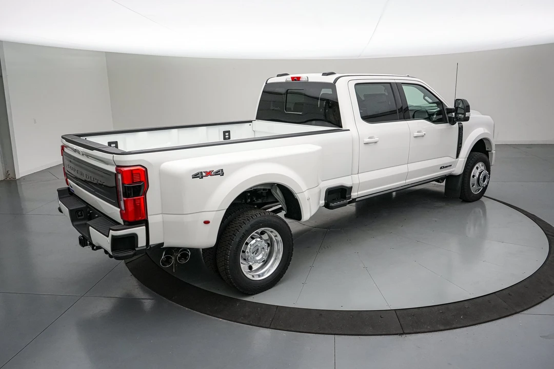 2026 Ford Super Duty 5th Gen - Image 5 of 31