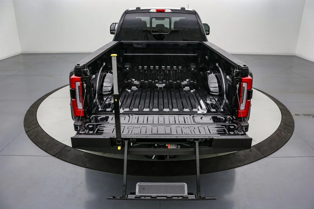 2026 Ford Super Duty 5th Gen - Image 7 of 21