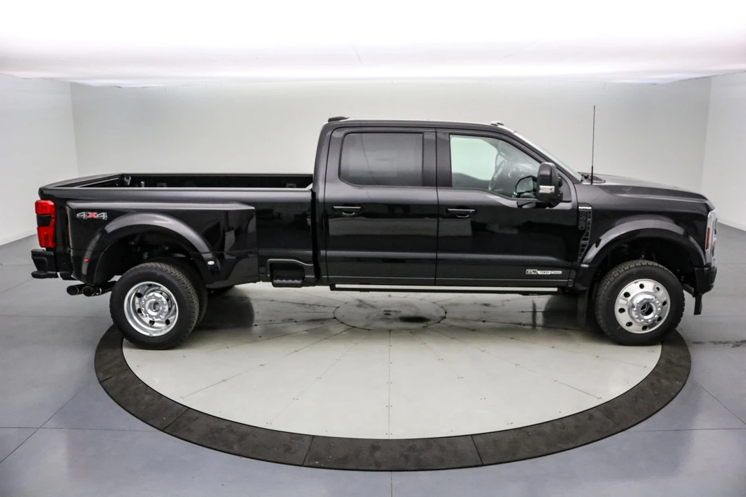 2026 Ford Super Duty 5th Gen - Image 4 of 21
