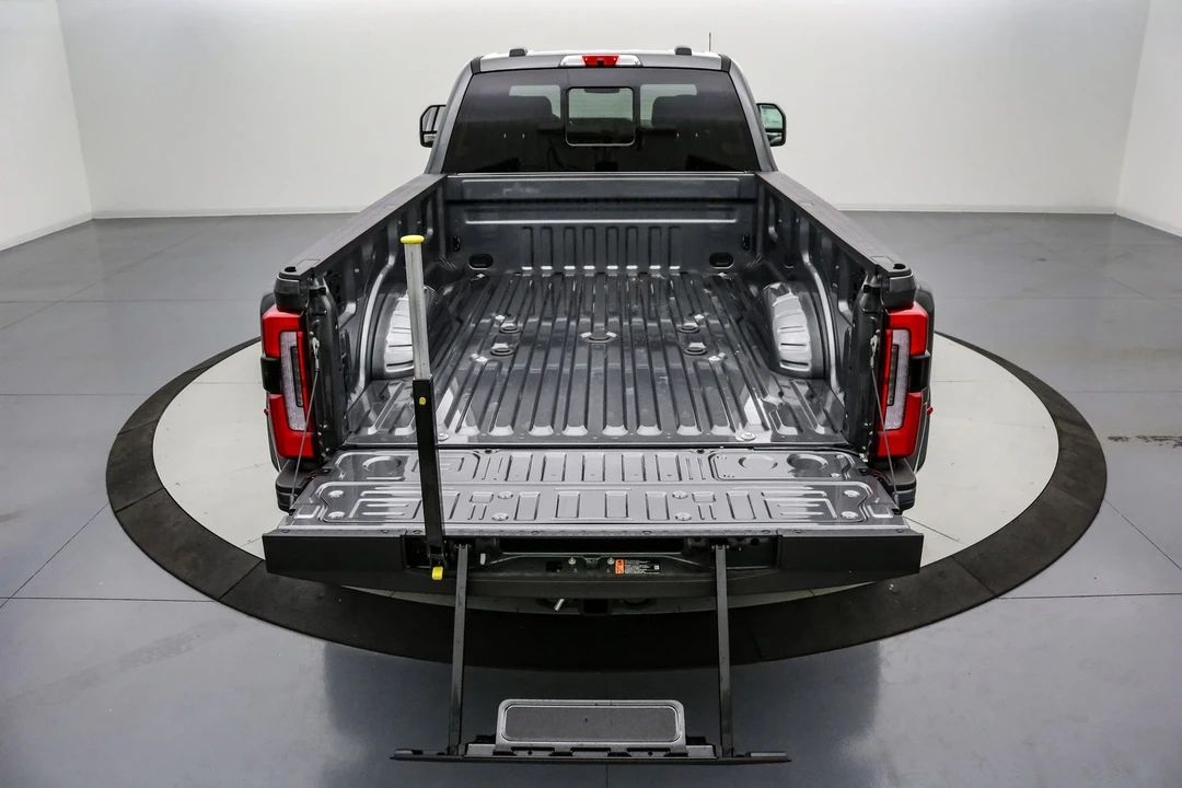 2026 Ford Super Duty 5th Gen - Image 7 of 21
