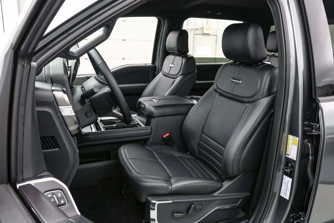 2026 Ford Super Duty 5th Gen - Image 14 of 21