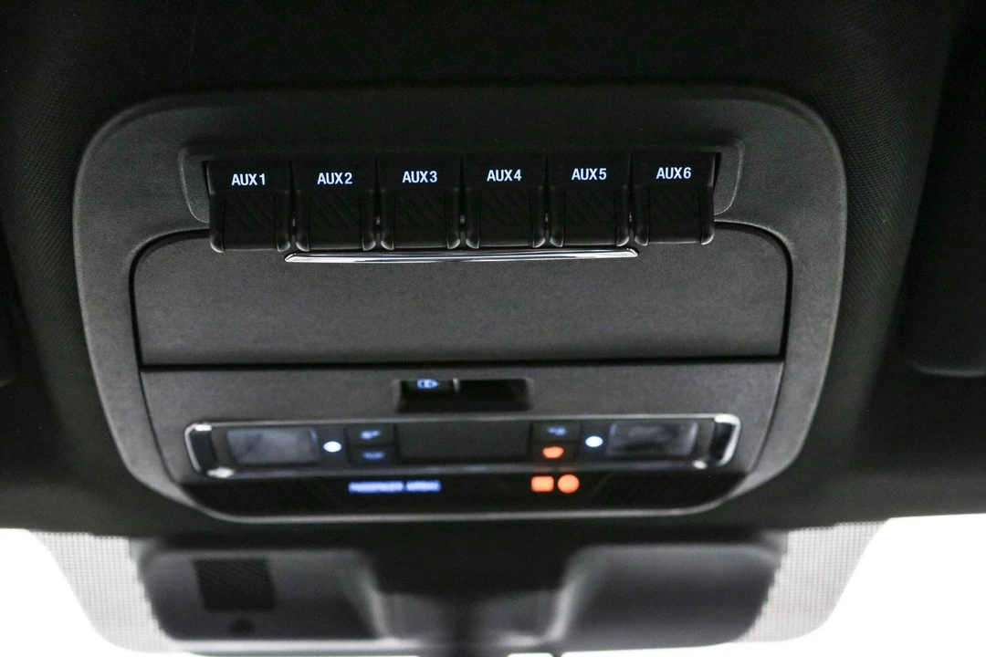 2026 Ford Super Duty 5th Gen - Image 19 of 21