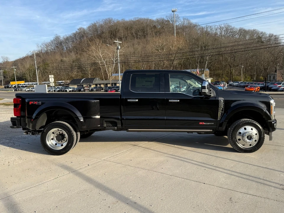 2026 Ford Super Duty 5th Gen - Image 7 of 12