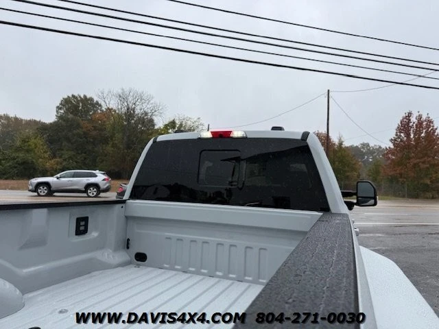 2026 Ford Super Duty 5th Gen - Image 29 of 31