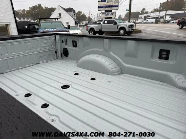 2026 Ford Super Duty 5th Gen - Image 27 of 31