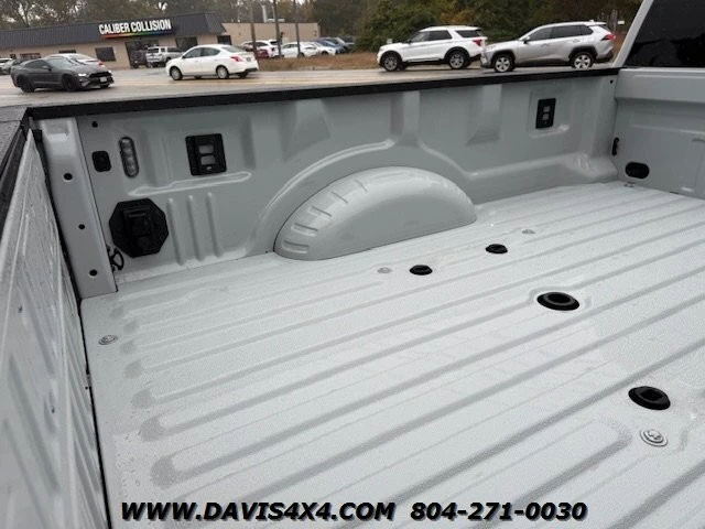 2026 Ford Super Duty 5th Gen - Image 28 of 31