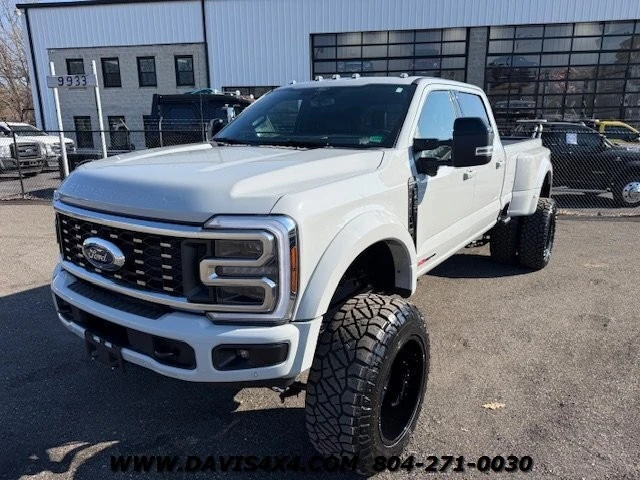 2026 Ford Super Duty 5th Gen - Image 18 of 31