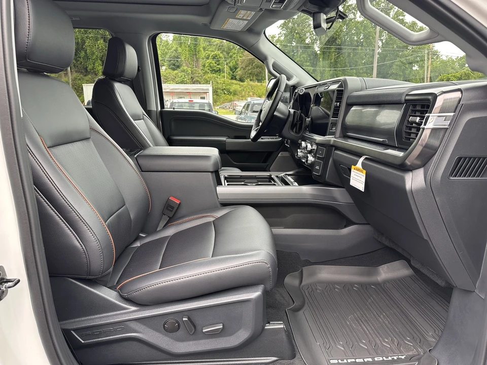 2026 Ford Super Duty 5th Gen - Image 15 of 31