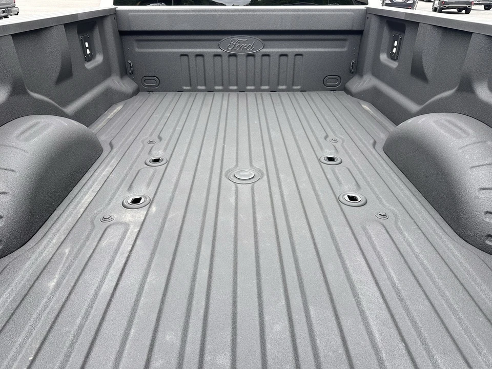 2026 Ford Super Duty 5th Gen - Image 10 of 31