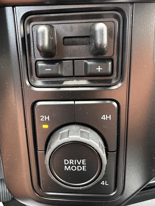 2026 Ford Super Duty 5th Gen - Image 26 of 31